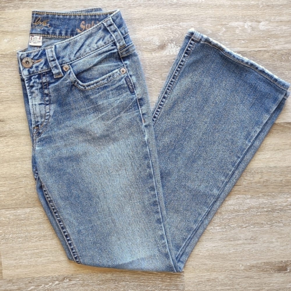 Silver Suki Jeans 29/32 Bootcut Faded Softened Midrise Long